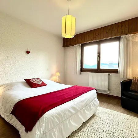80 M With Terrace Combloux